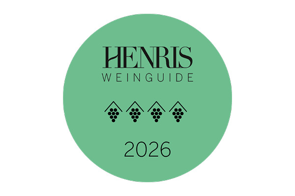Überragend, nationale Spitze! 4 Trauben vom Henris Weinguide 2026 für den Winzerhof Stahl